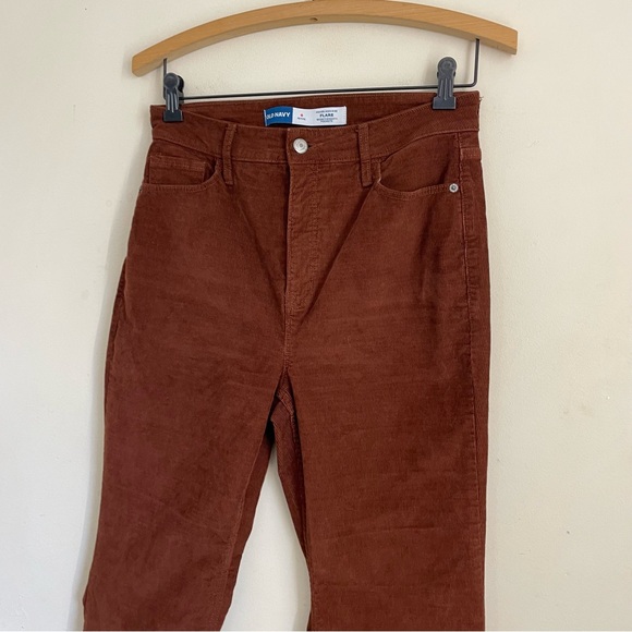 Old Navy Higher High Rise Flare Corduroy Pants Petite 8 – Rust Brown - Picture 6 of 8